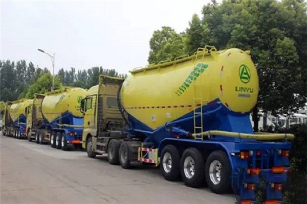 又是30臺(tái)，凌宇汽車(chē)第三代升級(jí)版“小黃人”出發(fā)啦！