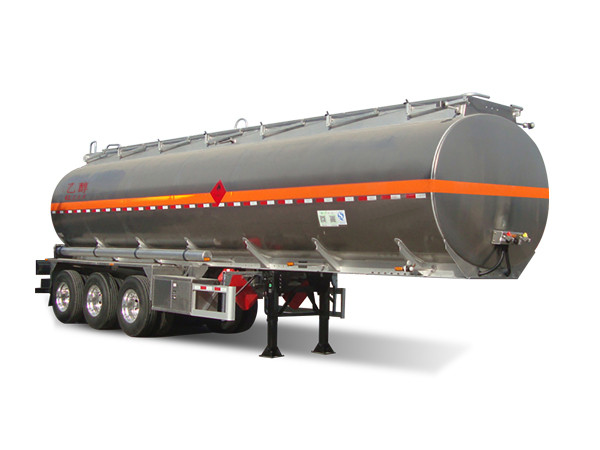 這20臺車一交付，液罐車升級新高度