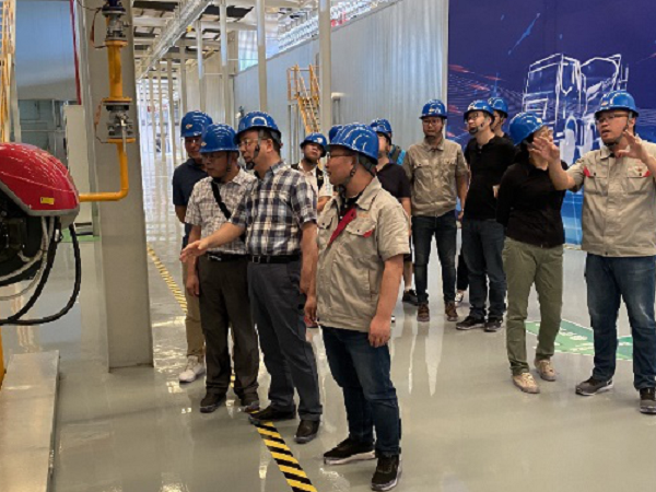 重量級(jí)嘉賓到訪，凌宇新產(chǎn)線再獲點(diǎn)贊