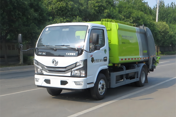 壓縮式垃圾車(chē)的特點(diǎn)表現(xiàn)在哪些地方？