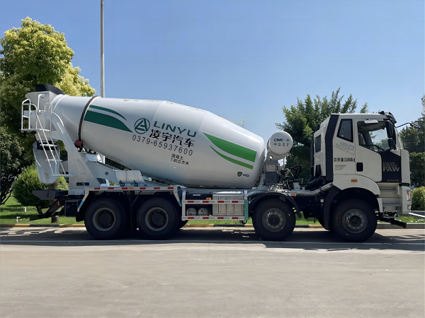 【發(fā)車新聞】解放&凌宇一體化攪拌車交付客戶！