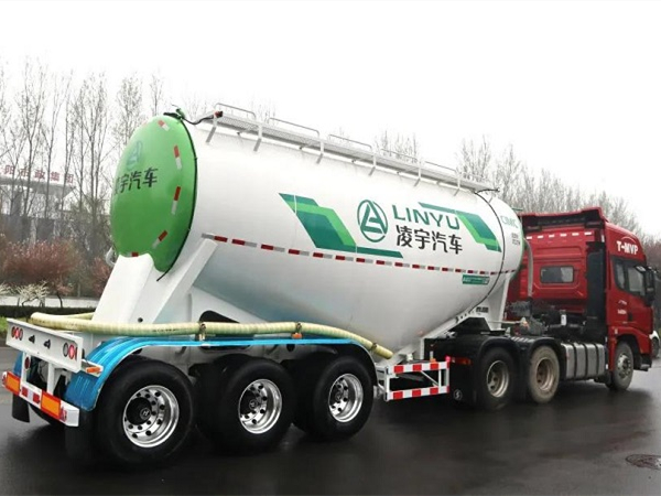 選粉罐車認(rèn)準(zhǔn)“小白罐”，理由超簡單