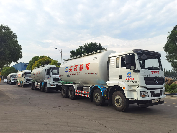 一分信任，十分責(zé)任，中集凌宇粉罐車交付六年老客戶！